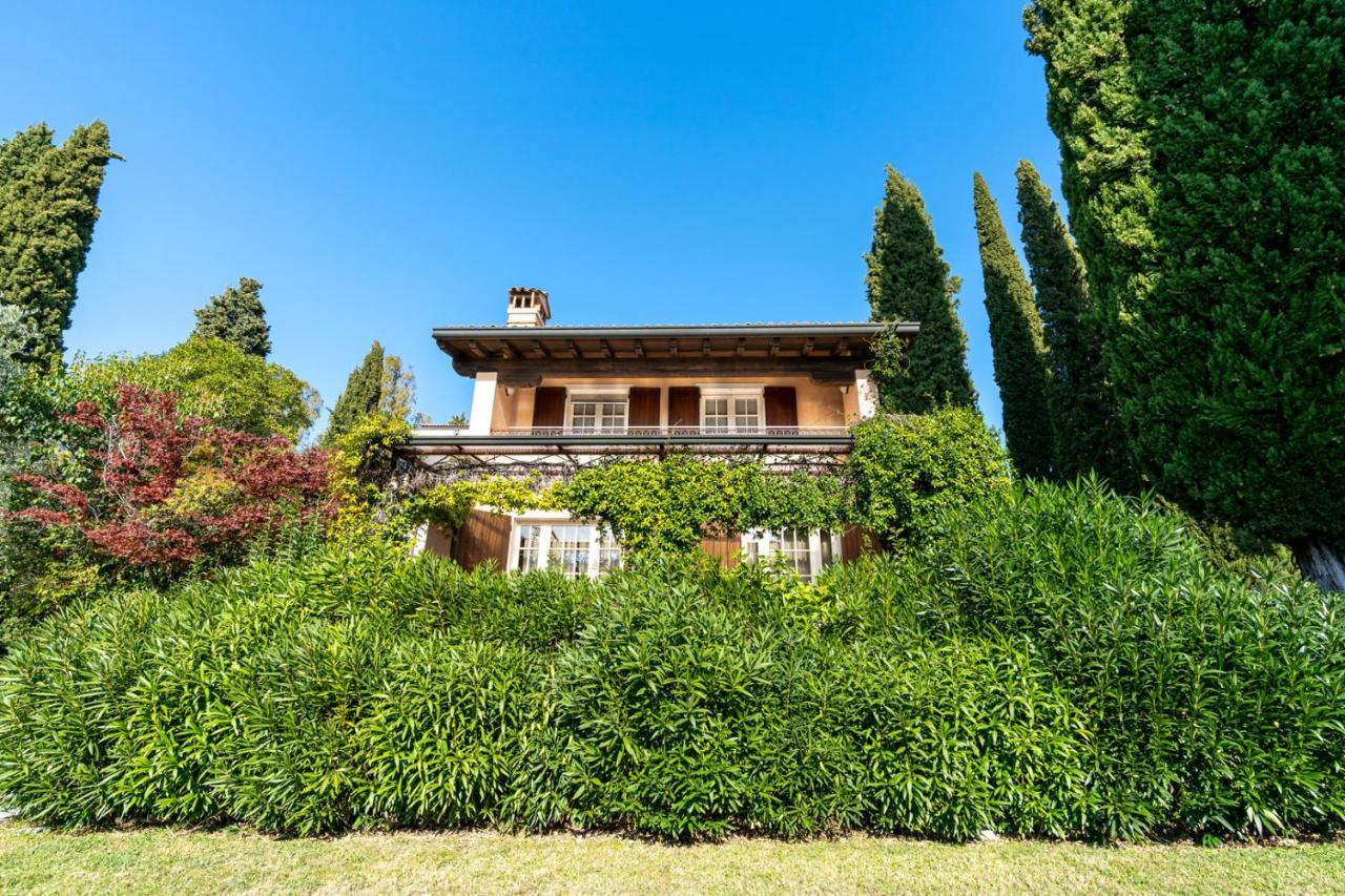 Hotel Desiree - Garda Lake Collection سيرمِيوني المظهر الخارجي الصورة