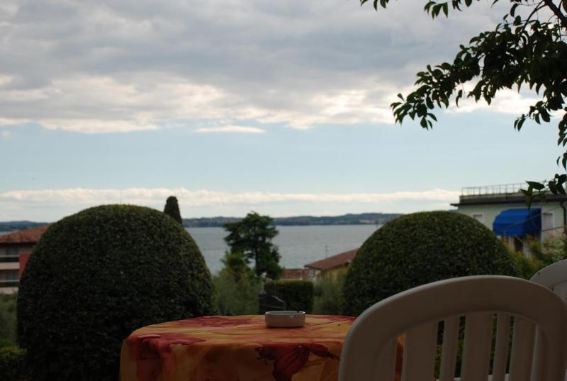 Hotel Desiree - Garda Lake Collection سيرمِيوني المظهر الخارجي الصورة